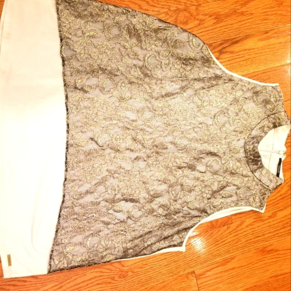 Tahari Top